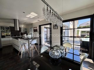  Villa � vendre 6 pi�ces 187 m�