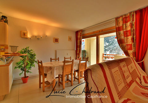   Appartement � vendre 3 pi�ces  (05) Appartement - 3 pi�ce(s) - 88 m�