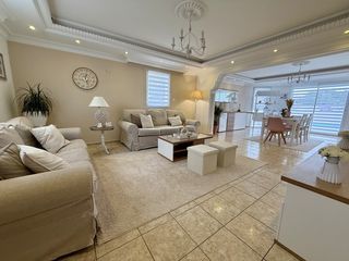  Maison � vendre 9 pi�ces 180 m�