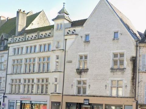 A LOUER - BUREAUX 2100 21200 Beaune