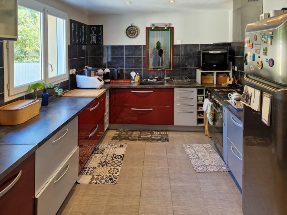 � vendre  Propri�t�/ch�teau Pl�guien (22290)