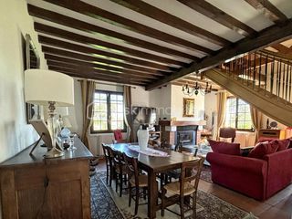  Propri�t�/ch�teau � vendre 6 pi�ces 157 m�