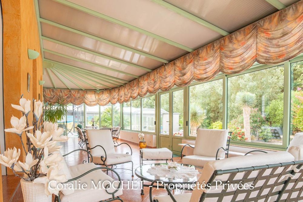 � vendre  Propri�t�/ch�teau Les Sorini�res (44840)