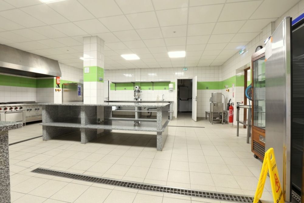 � vendre  Propri�t�/ch�teau Baslieux-sous-Ch�tillon (51700)