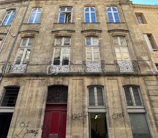  Immeuble � vendre 10 pi�ces 225 m�