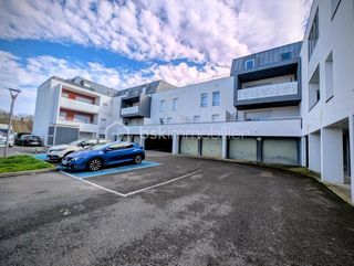  Parking / Garage � vendre 10 m�