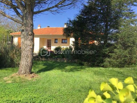   Pavillon 5 chambres avec piscine Maison - 7 pi�ce(s) - 180 m�