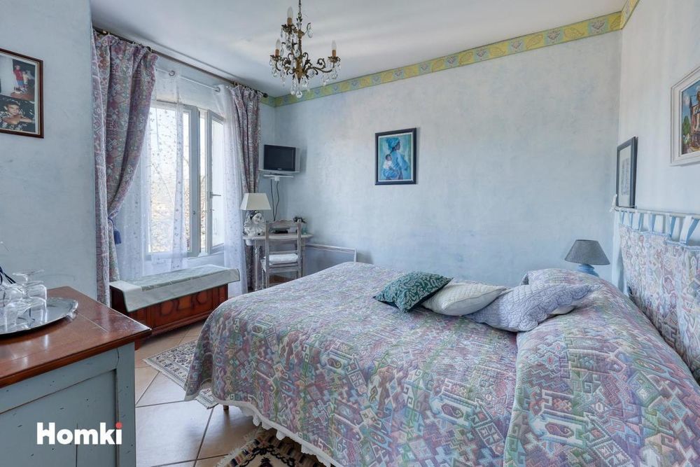 � vendre  Maison N�oules (83136)