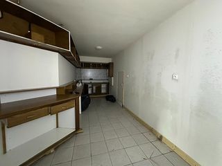  Immeuble � vendre 8 pi�ces 180 m�