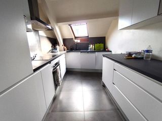  Appartement � louer 4 pi�ces 85 m�