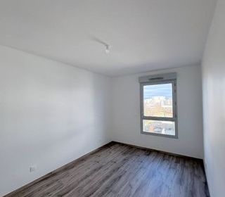  Appartement � louer 4 pi�ces 86 m�