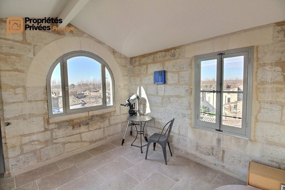 � vendre  H�tel Particulier Uz�s (30700)