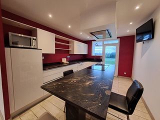  Maison � vendre 12 pi�ces 263 m�