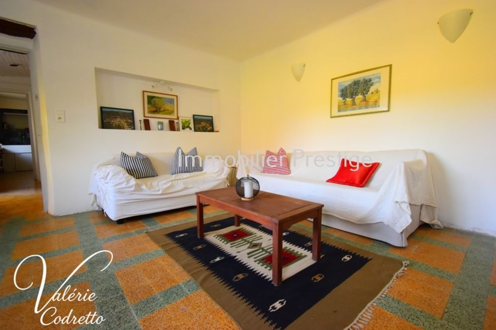 � vendre  Villa Salernes (83690)