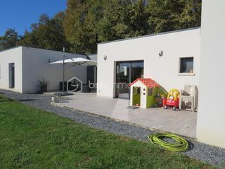  Maison � vendre 4 pi�ces 135 m�