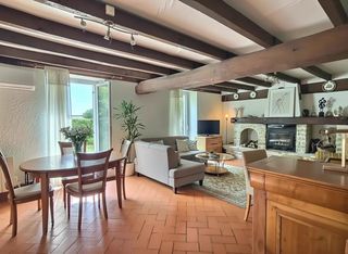  Maison � vendre 8 pi�ces 241 m�