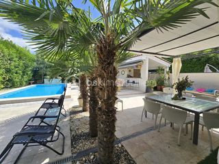  Maison � vendre 4 pi�ces 157 m�