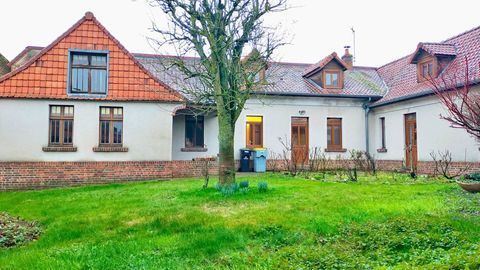   Maison au coeur de Flesselles (80) - 6 pi�ces - 128 m2 Maison - 1 pi�ce(s) - 123 m�