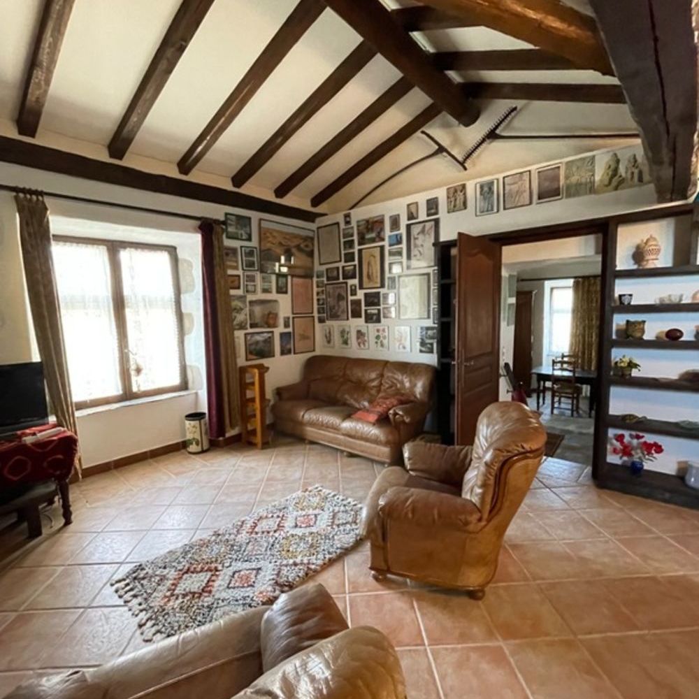 � vendre  Maison Le Collet-de-D�ze (48160)