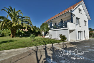  Maison � vendre 7 pi�ces 196 m�