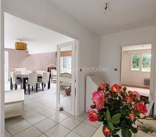  Propri�t�/ch�teau � vendre 8 pi�ces 231 m�