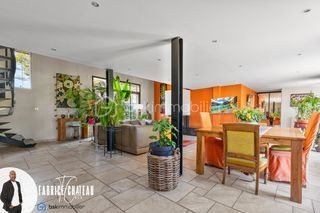  Maison � vendre 8 pi�ces 212 m�