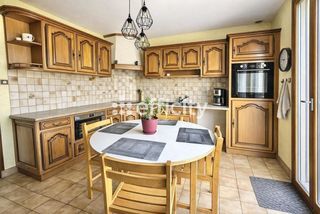  Maison � vendre 8 pi�ces 140 m�