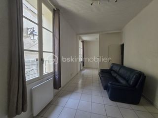  Immeuble � vendre 8 pi�ces 180 m�