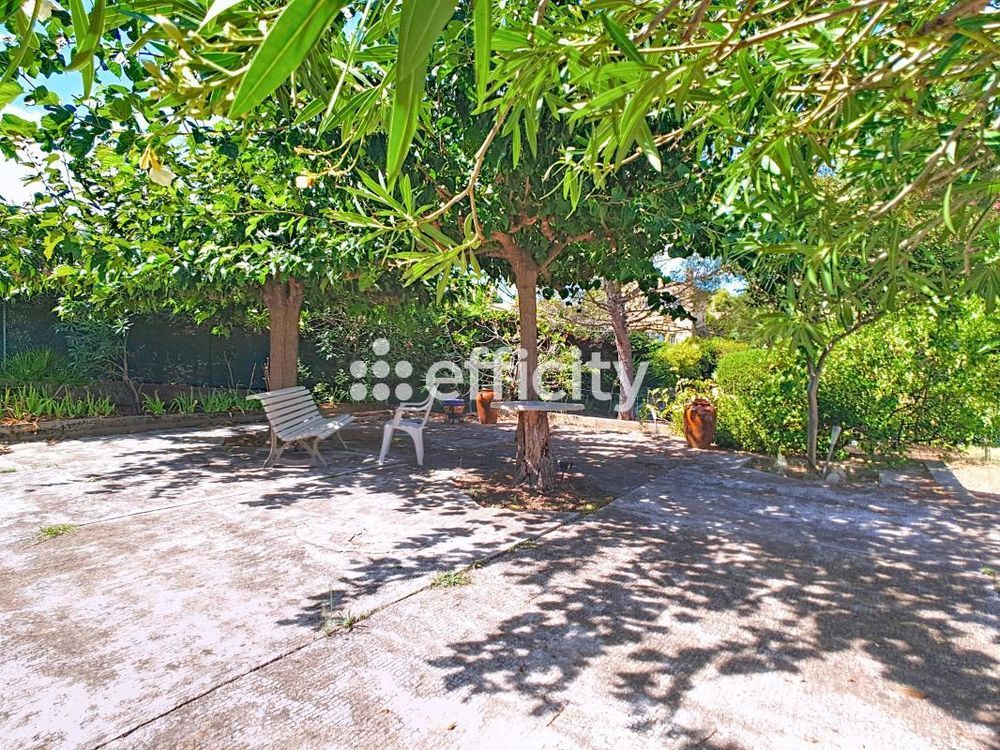 � vendre  Maison Saint-Rapha�l (83700)