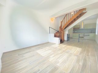  Immeuble � vendre 5 pi�ces 110 m�