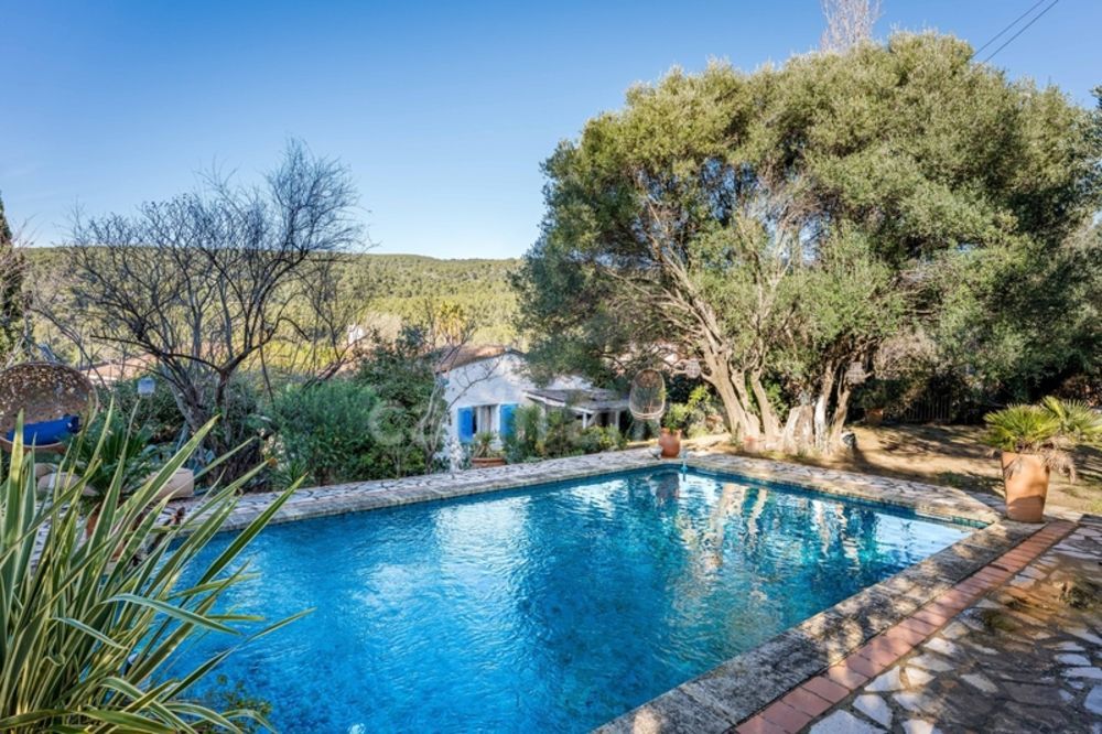 � vendre  Maison Ceyreste (13600)