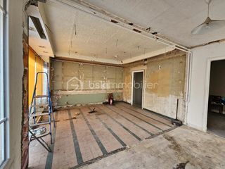  Maison � vendre 5 pi�ces 202 m�