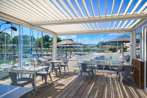 Bar Restaurant Vue Port � Rentable � Id&eacute;al Couple � Fort Potentiel 120340 17300 Rochefort