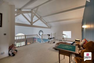  Maison � vendre 5 pi�ces 295 m�