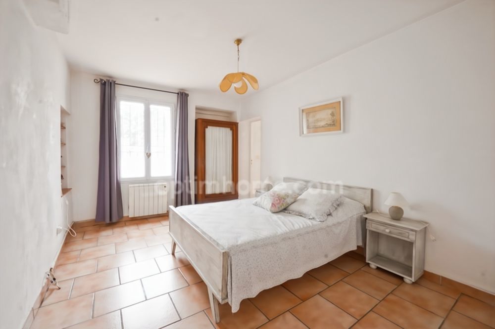 � vendre  Maison Orange (84100)