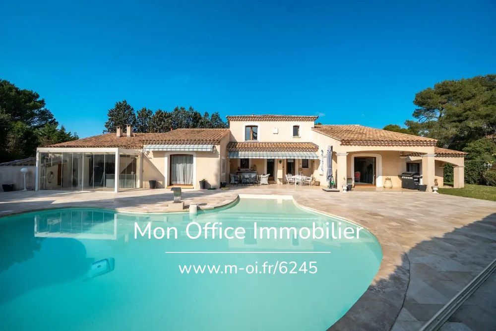 � vendre  Maison Cabri�s (13480)