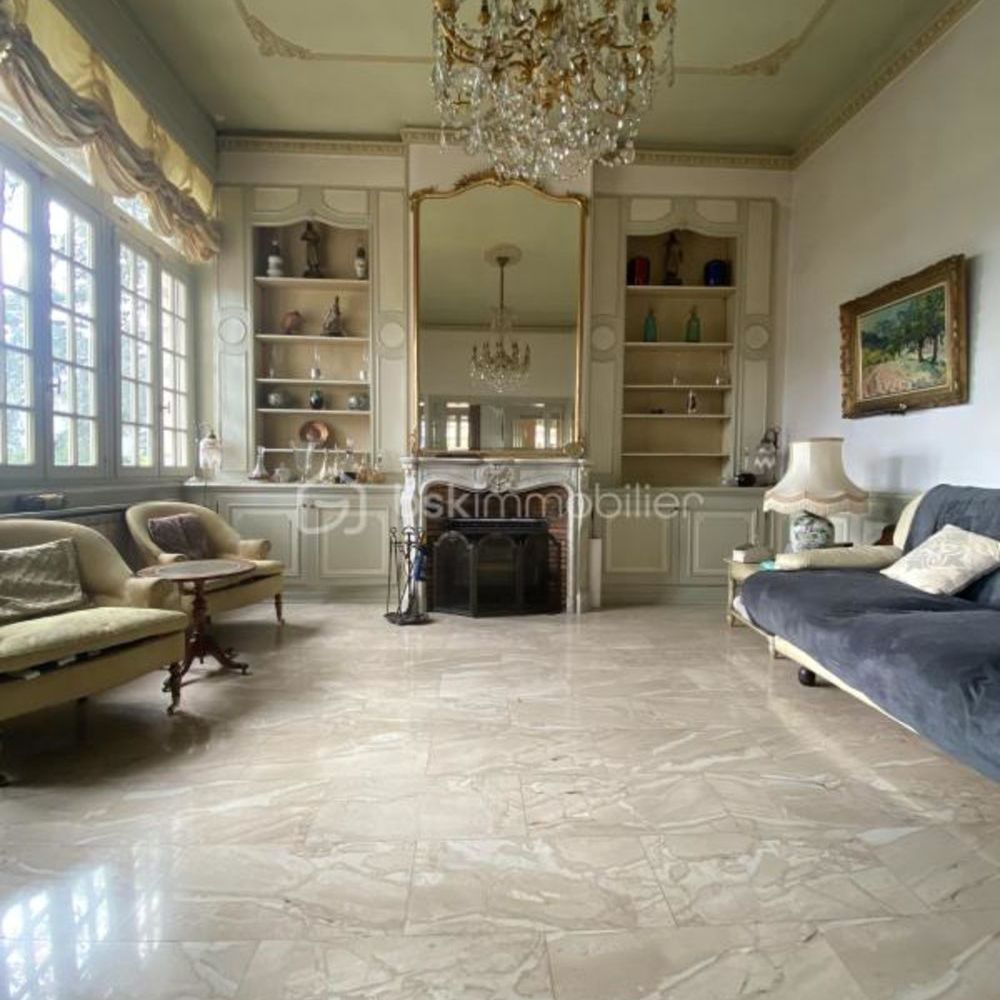 � vendre  Propri�t�/ch�teau Toulon (83200)