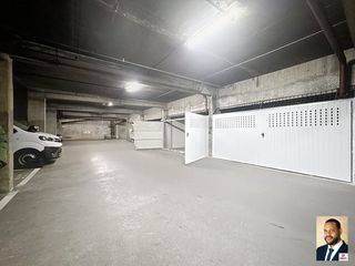  Parking / Garage � vendre 