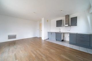  Appartement � vendre 4 pi�ces 90 m�