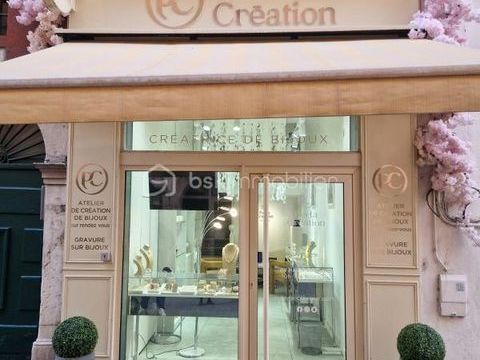 Grenoble, centre, emplacement, num&eacute;ro 1 20000 38000 Grenoble