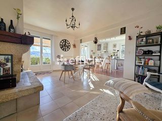  Maison � vendre 6 pi�ces 150 m�