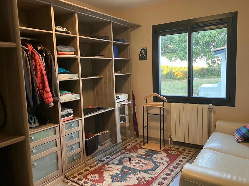 � vendre  Villa P�zenas (34120)