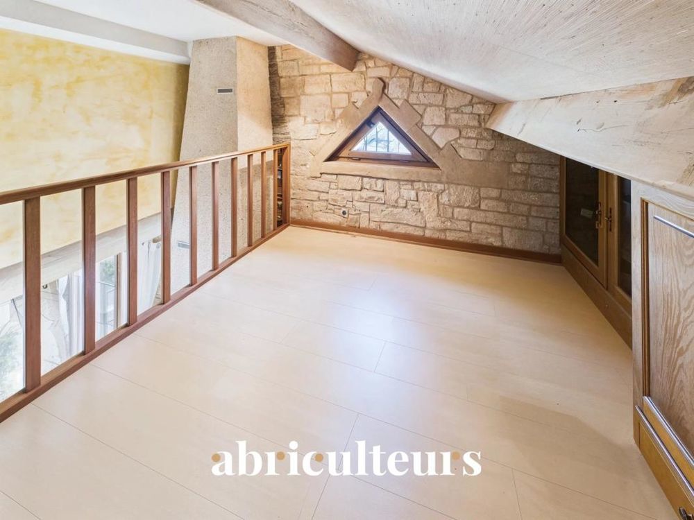 � vendre  Maison Lauris (84360)