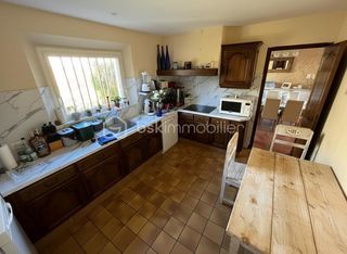  Maison � vendre 4 pi�ces 180 m�