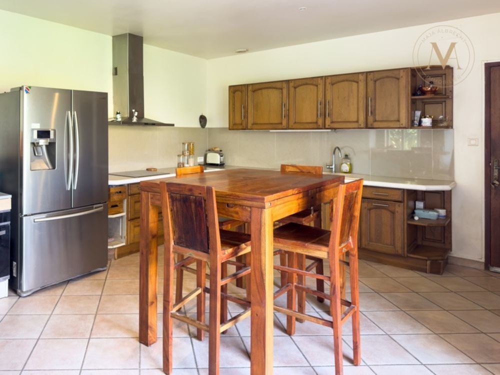 � vendre  Propri�t�/ch�teau Moissac (82200)