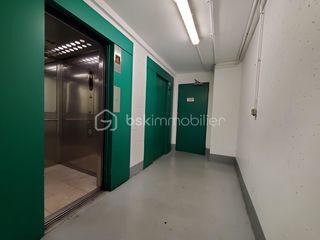  Parking / Garage � vendre 