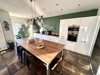  Villa � vendre 4 pi�ces 135 m�