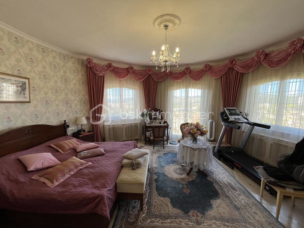 � vendre  Maison Antibes (06600)