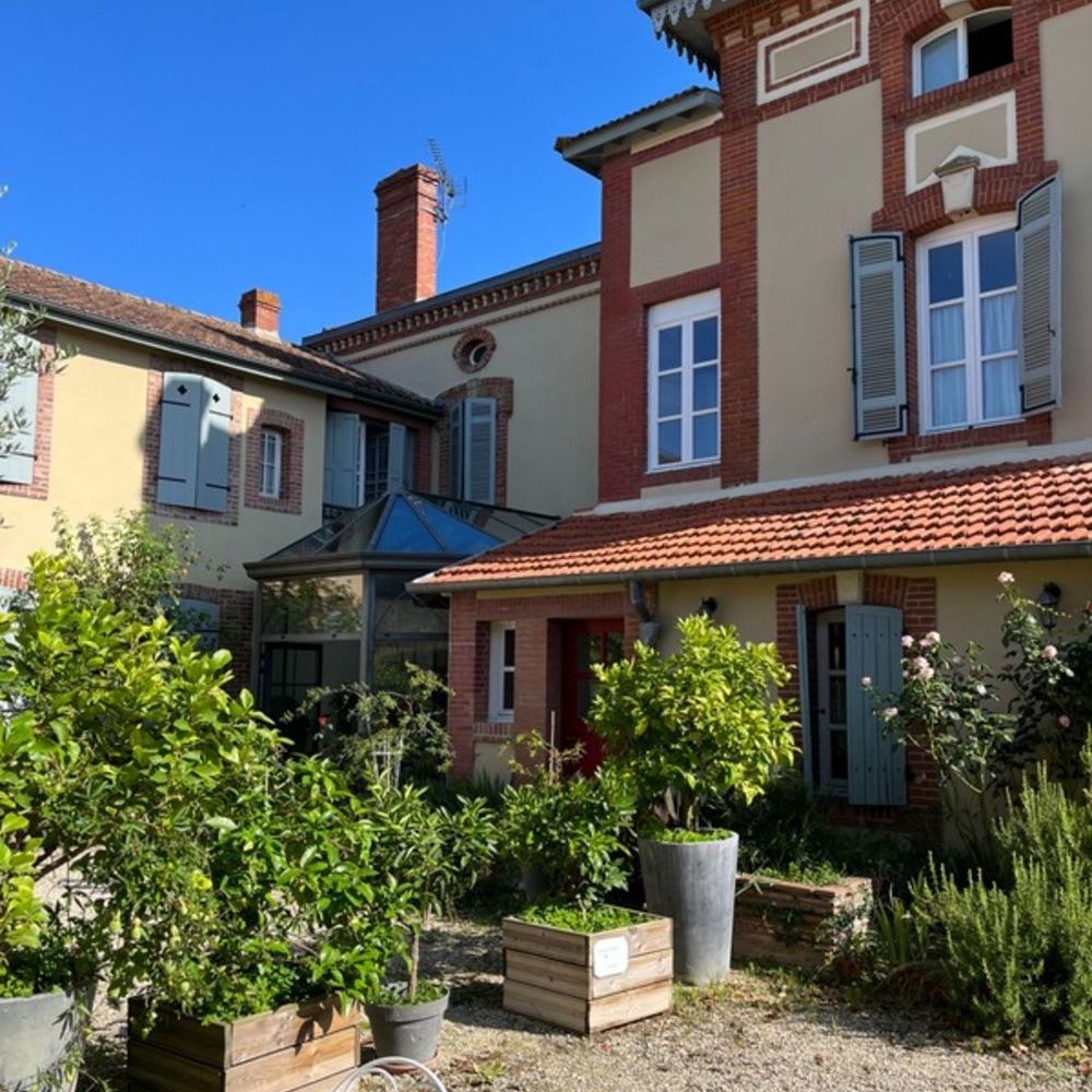 � vendre  Propri�t�/ch�teau Aire-sur-l'Adour (40800)