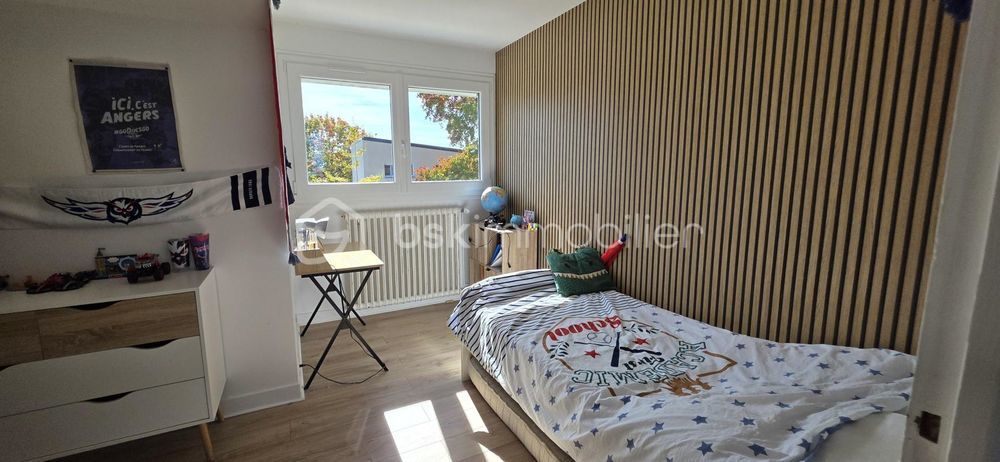 � vendre  Propri�t�/ch�teau Saint-Barth�lemy-d'Anjou (49124)